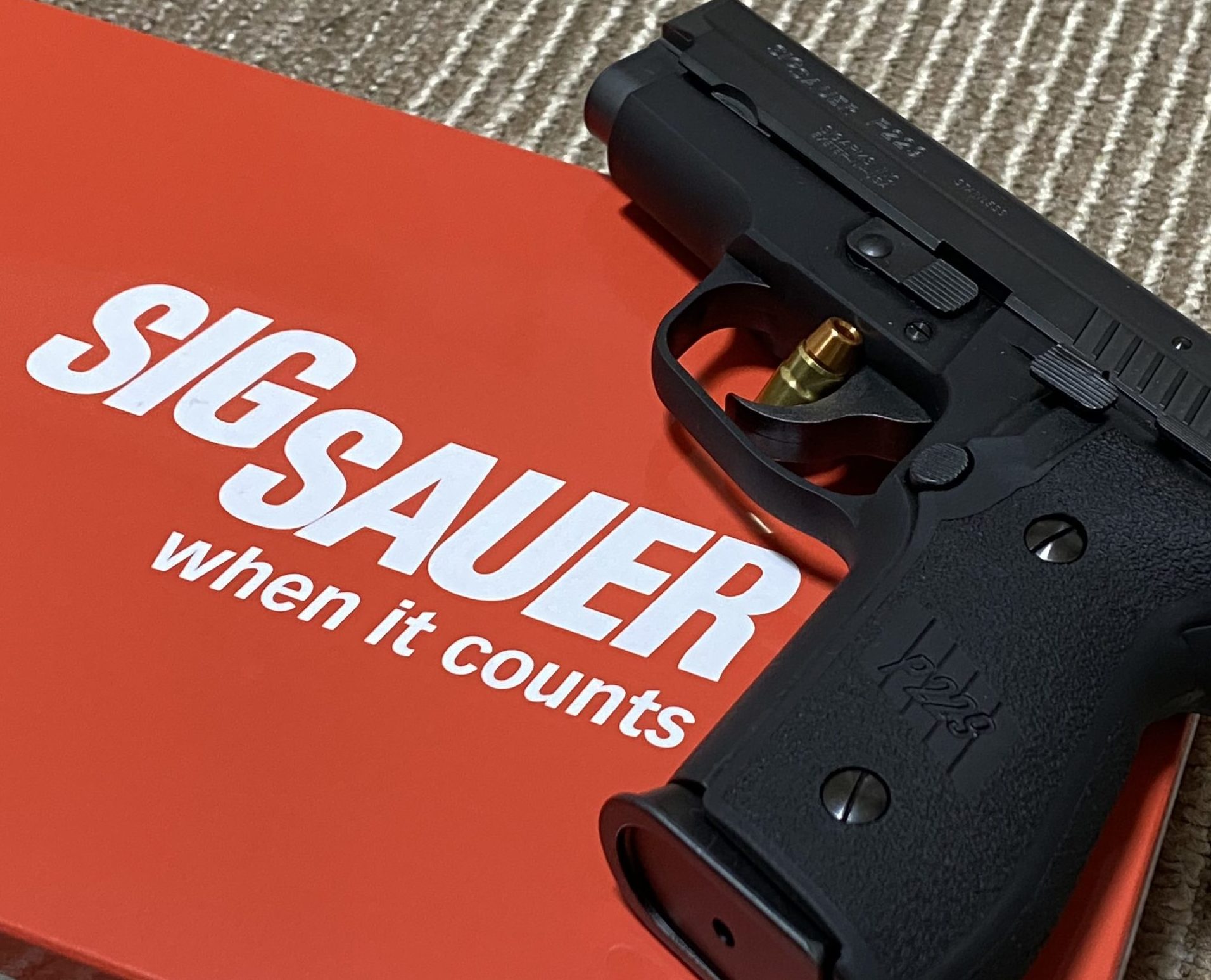 When it counts!(ここぞというとき！)」タナカワークス SIG SAUER P229