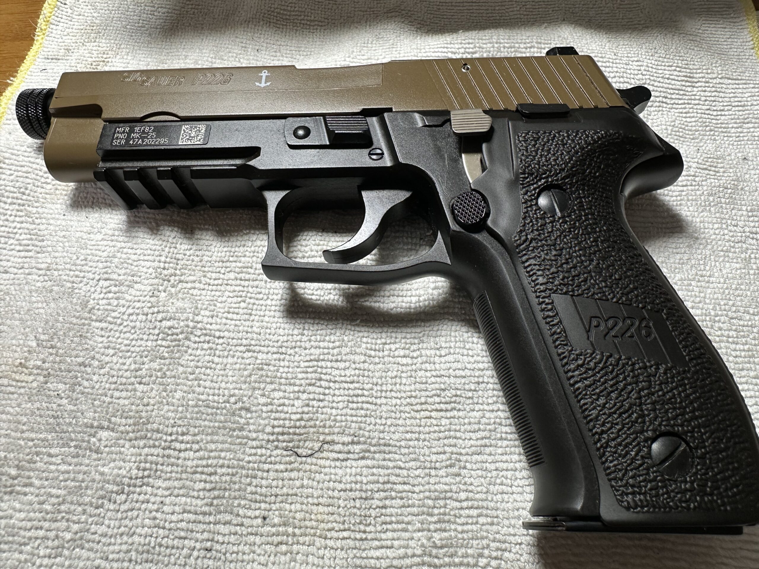 モデルガン SIG P226 Mk25 EVO2 frame HW | TANAKA WORKS